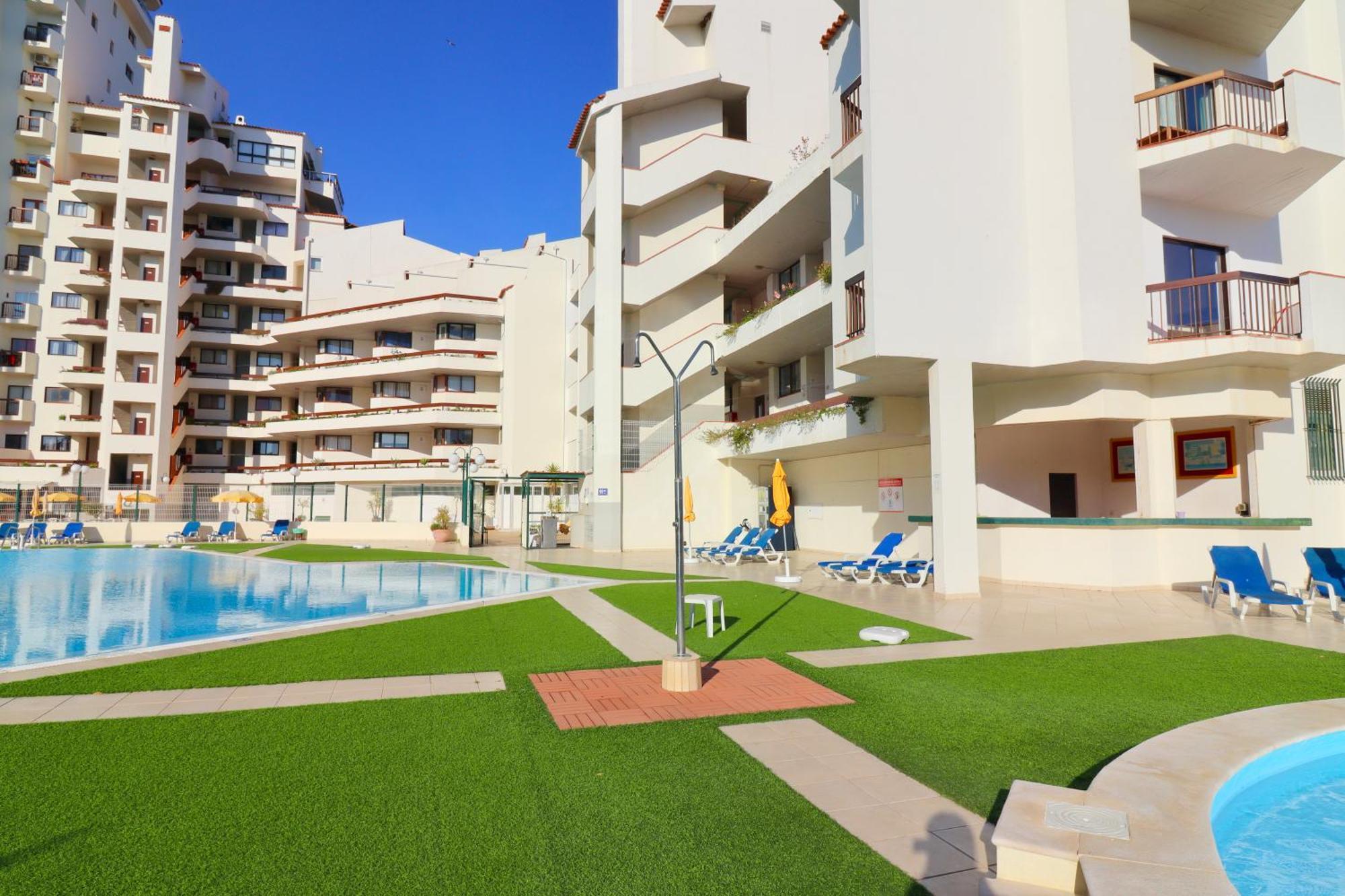Beguest Magna Apartment